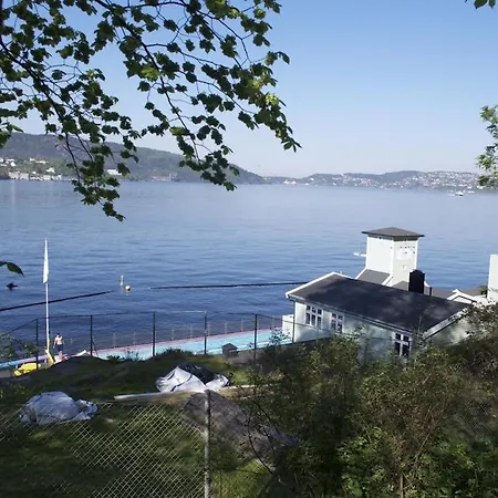 Feriehus Historic House, Right In The Middle Of Everything! *