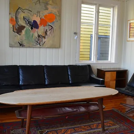 Historic House, Right In The Middle Of Everything! Feriehus Bergen